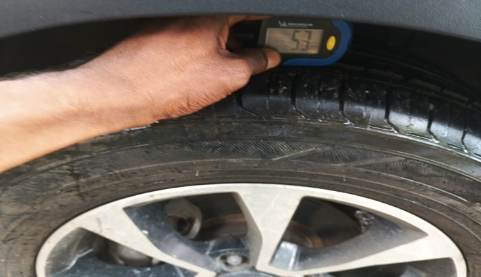 2020 Tata NEXON XZA PLUS DIESEL, Diesel, Automatic, 1,52,993 km, tyre