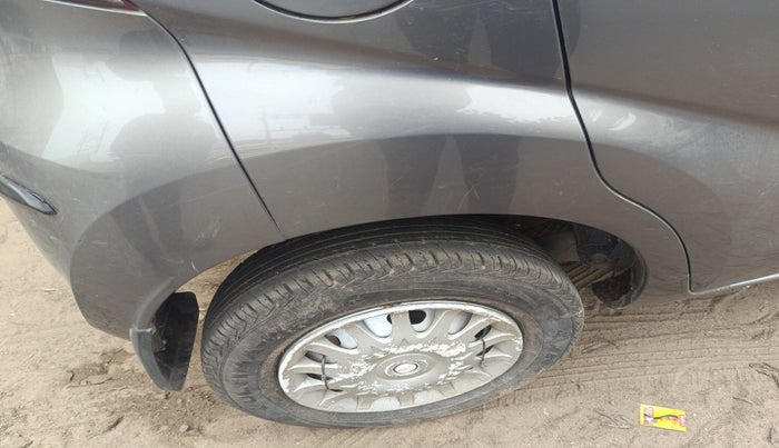 2018 Datsun Redi Go A, Petrol, Manual, 38,611 km, tyre