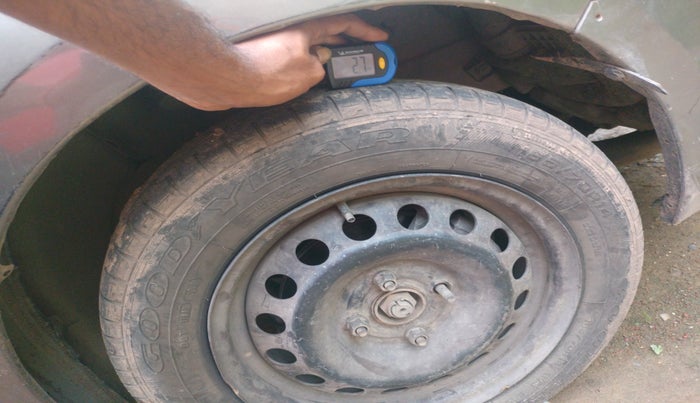 2015 Chevrolet Sail 1.3 LS ABS, Diesel, Manual, 1,80,000 km, tyre