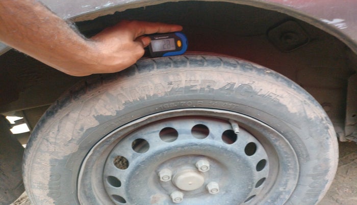 2015 Chevrolet Sail 1.3 LS ABS, Diesel, Manual, 1,80,000 km, tyre