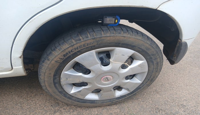 2013 Maruti Alto K10 LXI, Petrol, Manual, 1,08,041 km, tyre