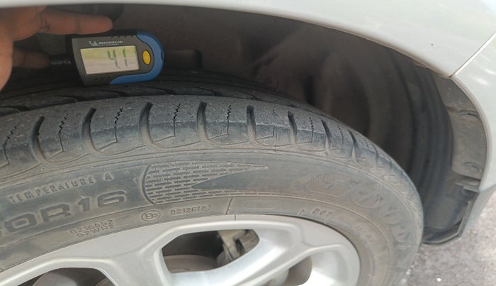 2019 Ford Ecosport TITANIUM + 1.5L PETROL AT, Petrol, Automatic, 34,057 km, tyre