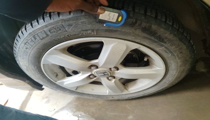 2011 Honda City 1.5L I-VTEC V AT, Petrol, Automatic, 61,217 km, tyre