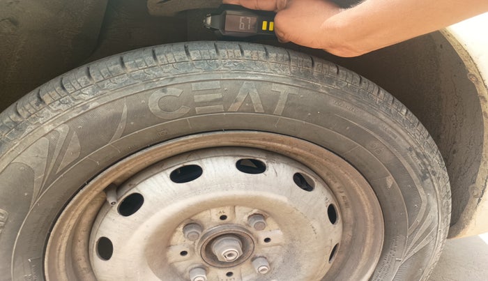 2015 Tata Indica Vista LS TDI, Diesel, Manual, 1,04,009 km, tyre