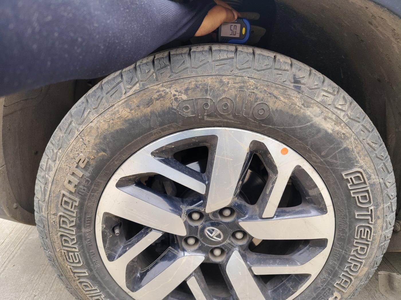 2021 Tata Harrier XZ PLUS 2.0L DUAL TONE, Diesel, Manual, 85,000 km, tyre