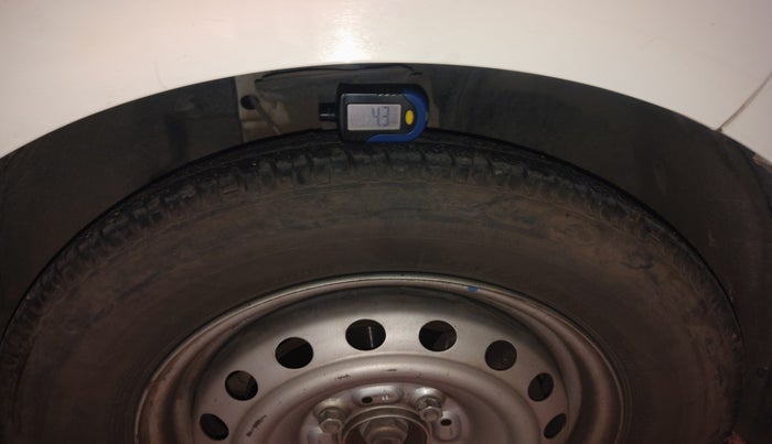 2021 Tata ALTROZ XM PETROL, Petrol, Manual, 57,101 km, tyre