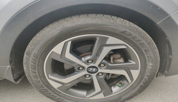 2018 Hyundai Creta SX AT 1.6 PETROL, Petrol, Automatic, 85,532 km, tyre