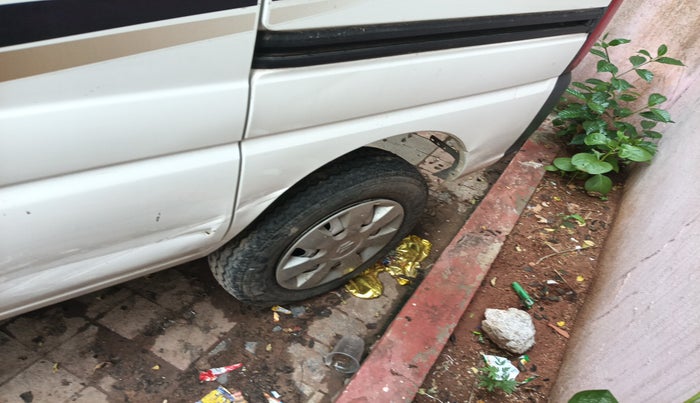 2019 Maruti Eeco 5 STR WITH A/C+HTR, Petrol, Manual, 11,199 km, tyre