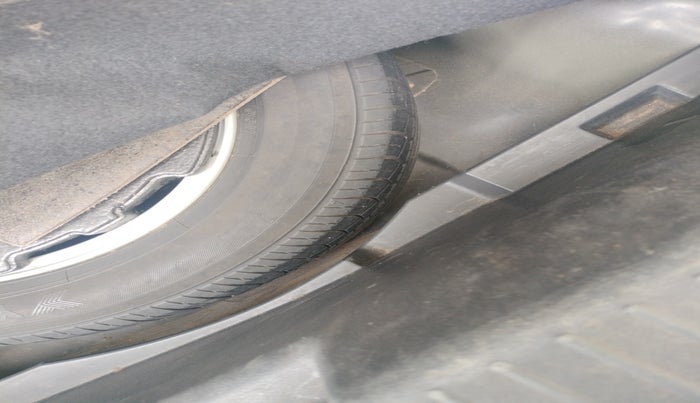 2012 Hyundai Sonata 2.4 GDI AT, Petrol, Automatic, 78,582 km, tyre