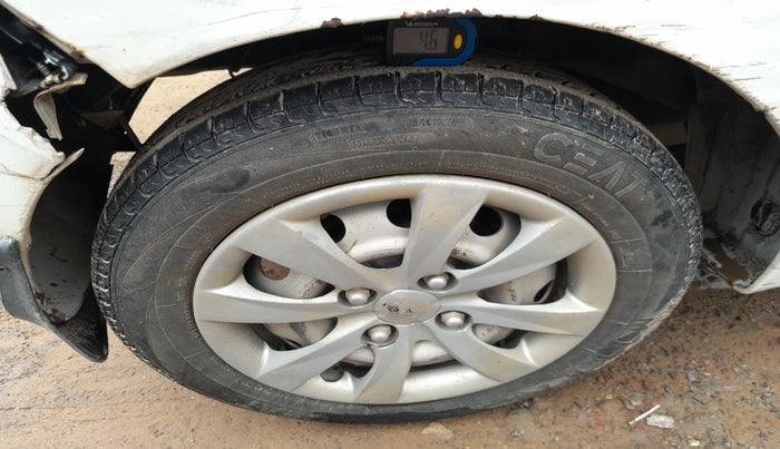 2017 Hyundai Eon ERA +, Petrol, Manual, 85,446 km, tyre