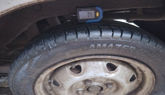 2011 Maruti Alto K10 LXI, Petrol, Manual, 55,855 km, tyre
