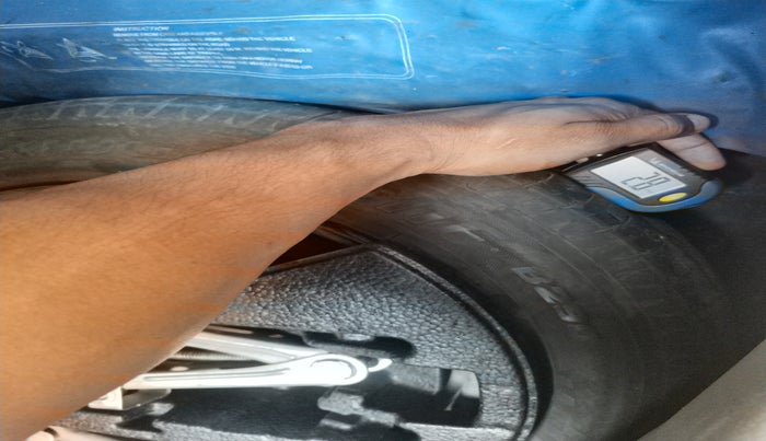 2015 Maruti Celerio VXI AMT, Petrol, Automatic, 66,512 km, tyre