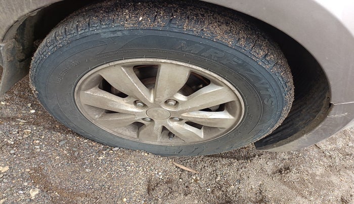 2012 Hyundai i20 ASTA 1.2, Petrol, Manual, 97,396 km, tyre