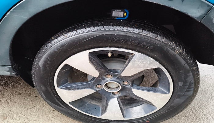 2019 Tata NEXON XM PETROL, Petrol, Manual, 67,780 km, tyre