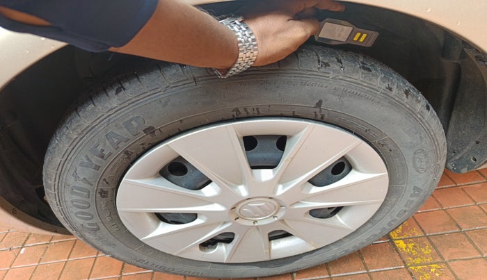 2011 Maruti SX4 VXI, Petrol, Manual, 82,888 km, tyre