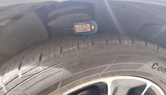 2019 Renault Duster 85 PS RXS MT DIESEL, Diesel, Manual, 1,26,516 km, tyre