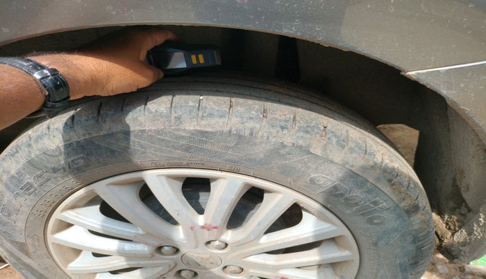 2022 Maruti Dzire ZXI, Petrol, Manual, 43,285 km, tyre