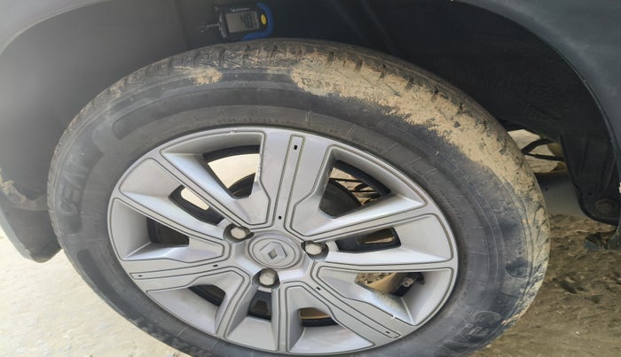 2023 Renault Kwid CLIMBER MT 1.0, Petrol, Manual, 38,936 km, tyre
