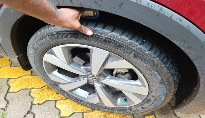 2024 Volkswagen TAIGUN  Topline 1.0 TSI AT (Electric Seats), Petrol, Automatic, 8,328 km, tyre