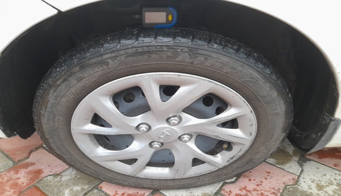2019 Hyundai Grand i10 SPORTZ 1.2 KAPPA VTVT, Petrol, Manual, 32,484 km, tyre