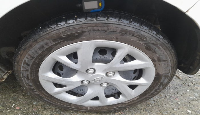 2019 Hyundai Grand i10 SPORTZ 1.2 KAPPA VTVT, Petrol, Manual, 32,484 km, tyre