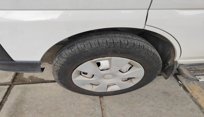 2018 Maruti Eeco TOUR V 5 SEATER, Petrol, Manual, 51,353 km, tyre