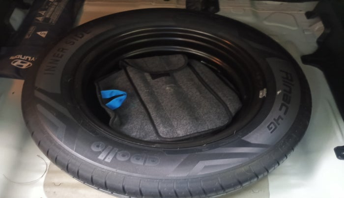 2021 Hyundai Creta SX 1.5 PETROL, Petrol, Manual, 27,154 km, tyre
