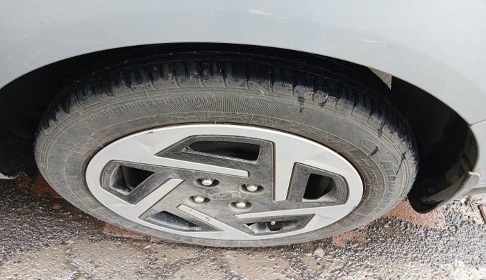 2024 Hyundai AURA S 1.2 CNG, Petrol, Manual, 20,006 km, tyre