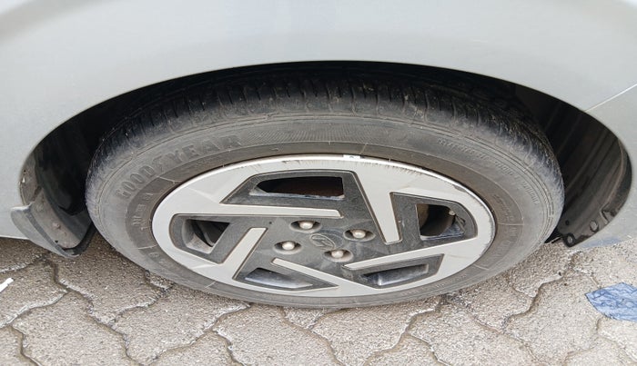 2024 Hyundai AURA S 1.2 CNG, Petrol, Manual, 20,006 km, tyre
