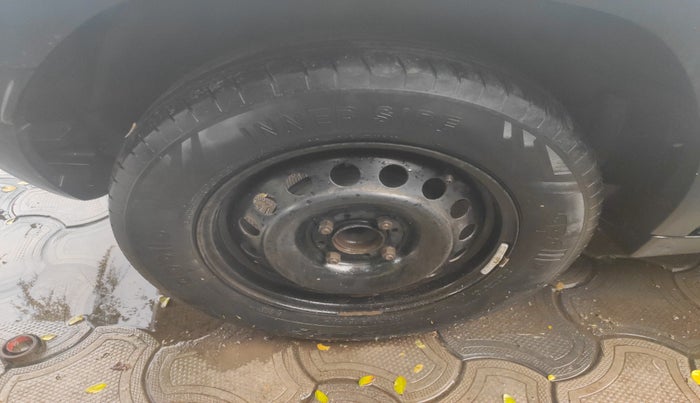 2022 Tata PUNCH ADVENTURE MT, Petrol, Manual, 82,594 km, tyre