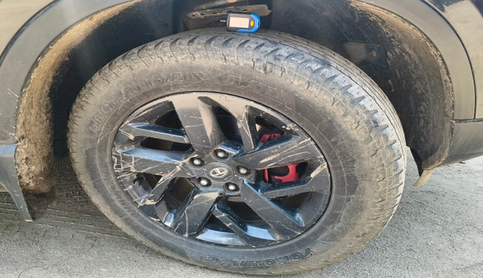 2020 Tata Harrier XZ PLUS 2.0L DARK EDITION, Diesel, Manual, 1,00,256 km, tyre