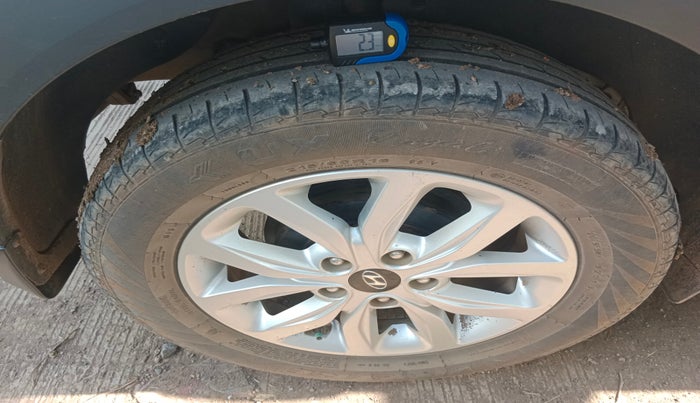 2019 Hyundai Creta SX 1.6 PETROL, Petrol, Manual, 72,500 km, tyre