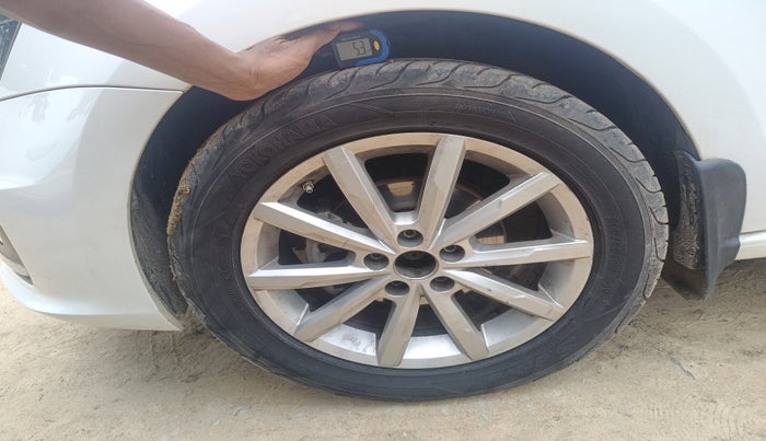 2018 Volkswagen Vento 1.2 TSI HIGHLINE PLUS AT, Petrol, Automatic, 78,173 km, tyre