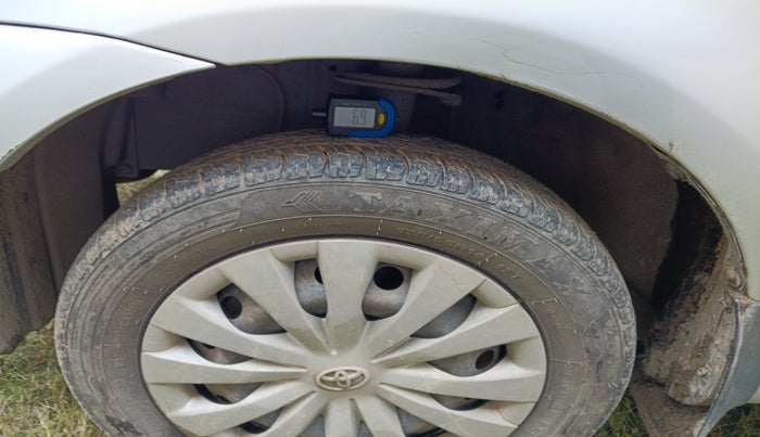 2012 Toyota Etios Liva GD, Diesel, Manual, 1,67,901 km, tyre