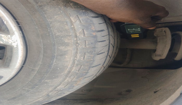 2017 Tata NEXON XM PETROL, Petrol, Manual, 67,925 km, tyre