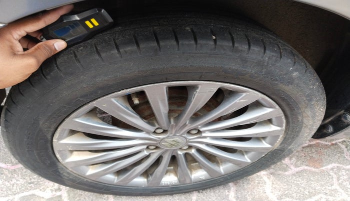 2017 Maruti Ciaz ALPHA  AT 1.4  PETROL, Petrol, Automatic, 48,794 km, tyre