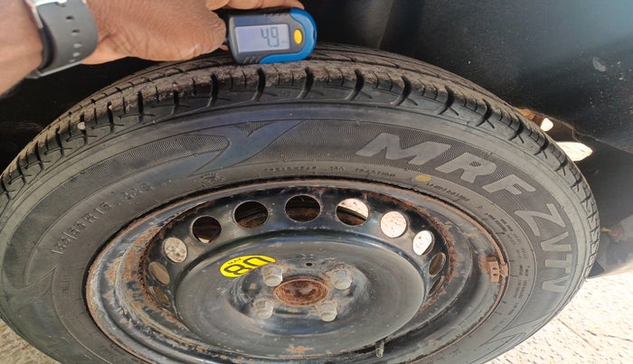 2018 Maruti Baleno ZETA DIESEL 1.3, Diesel, Manual, 1,40,234 km, tyre