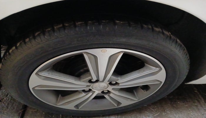 2018 Hyundai Verna 1.6 VTVT SX (O) AT, Petrol, Automatic, 19,775 km, tyre