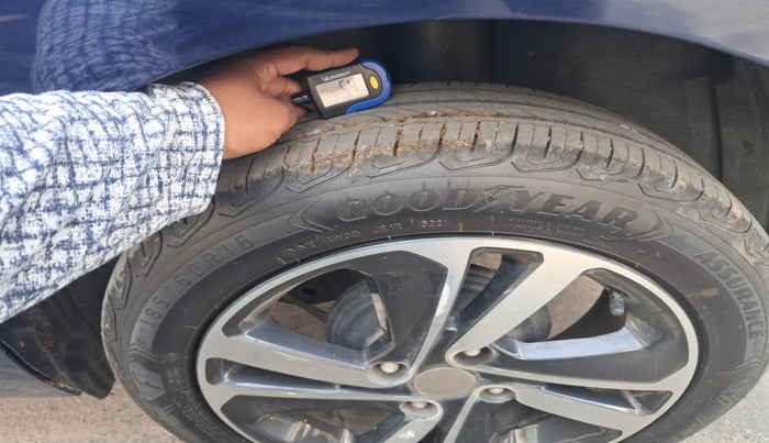 2022 Tata ALTROZ XZA PLUS, Petrol, Automatic, 30,907 km, tyre