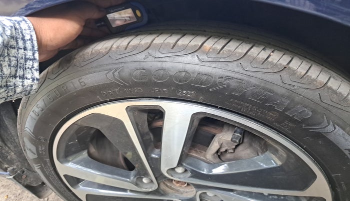 2022 Tata ALTROZ XZA PLUS, Petrol, Automatic, 30,907 km, tyre