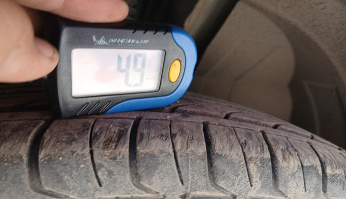 2019 Renault TRIBER RXT, Petrol, Manual, 46,300 km, tyre