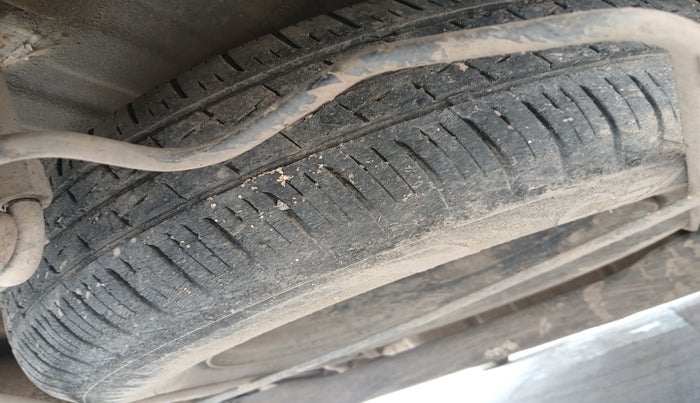 2019 Renault TRIBER RXT, Petrol, Manual, 46,300 km, tyre