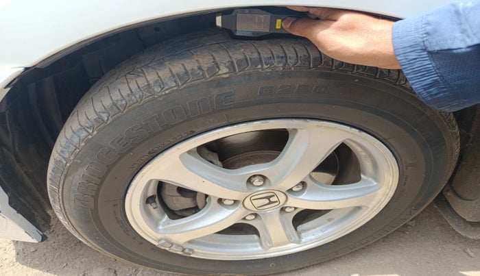 2011 Honda Civic 1.8L I-VTEC V AT, Petrol, Automatic, 93,348 km, tyre