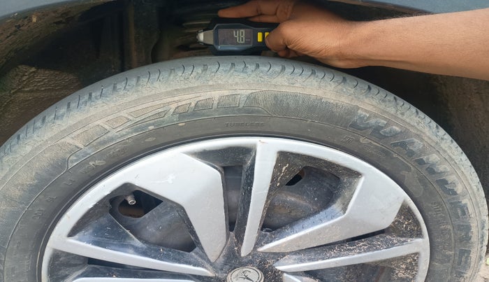 2023 Nissan MAGNITE XE, Petrol, Manual, 4,75,000 km, tyre