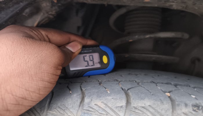 2022 Maruti Grand Vitara ALPHA SMART HYBRID, Petrol, Manual, 23,045 km, tyre