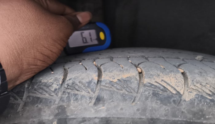 2022 Maruti Grand Vitara ALPHA SMART HYBRID, Petrol, Manual, 23,045 km, tyre