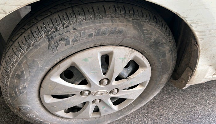 2010 Hyundai i10 MAGNA 1.2, Petrol, Manual, 63,100 km, tyre