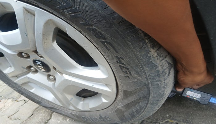 2020 KIA SONET HTK PLUS 1.0 DCT, Petrol, Automatic, 1,29,012 km, tyre