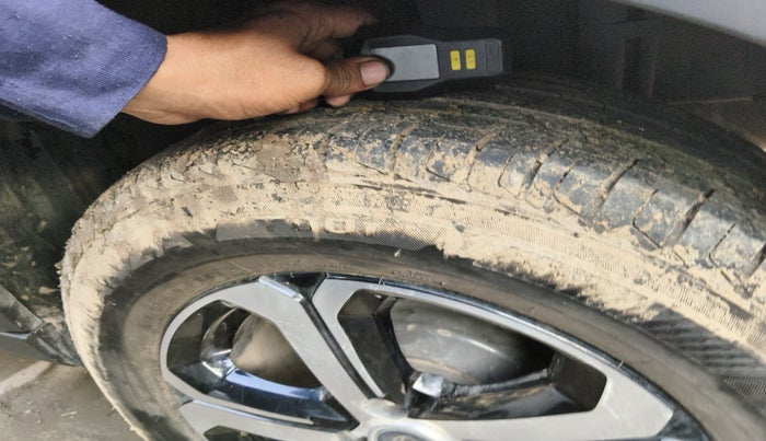 2023 Tata NEXON XZA PLUS SUNROOF PETROL, Petrol, Automatic, 3,661 km, tyre