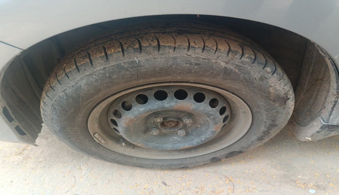 2018 Honda Amaze 1.2L I-VTEC S, Petrol, Manual, 1,16,400 km, tyre